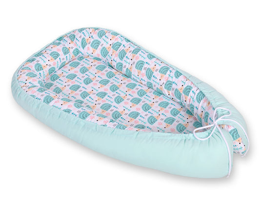 Baby nestje Dubbelzijdige Premium Cocoon for infants BOBONO- hedgehogs mint – afbeelding 2