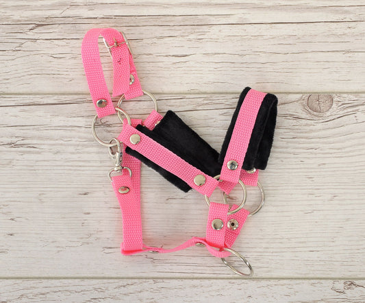 The adjustable halter for Hobby Horse A3 - pink with black furry – afbeelding 2