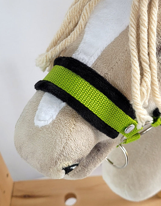 The adjustable halter for Hobby Horse A3 - lime with black furry – afbeelding 2