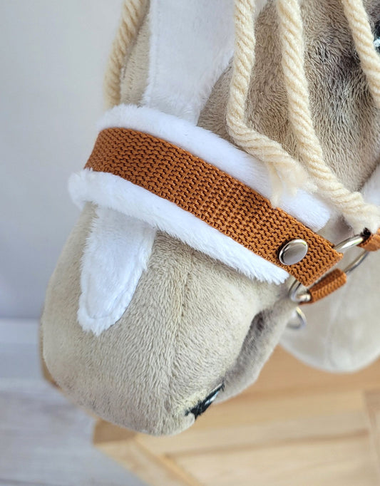 The adjustable halter for Hobby Horse A3 - ginger with white furry – afbeelding 2