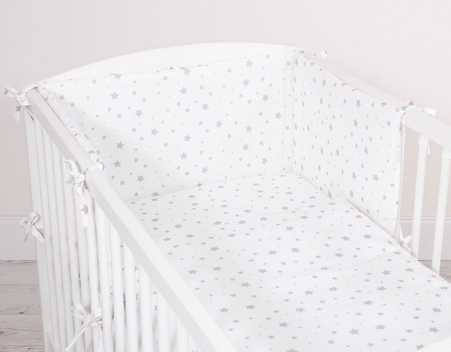 Universal bumper for cot - mini gray stars – afbeelding 2