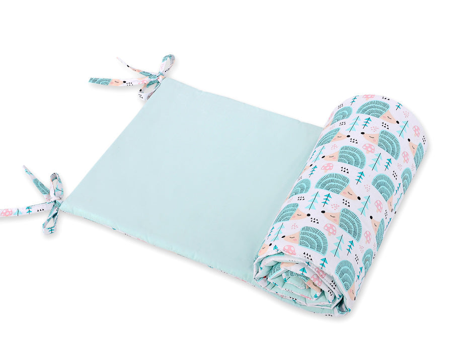 Universal bumper for cot - hedgehogs mint – afbeelding 1
