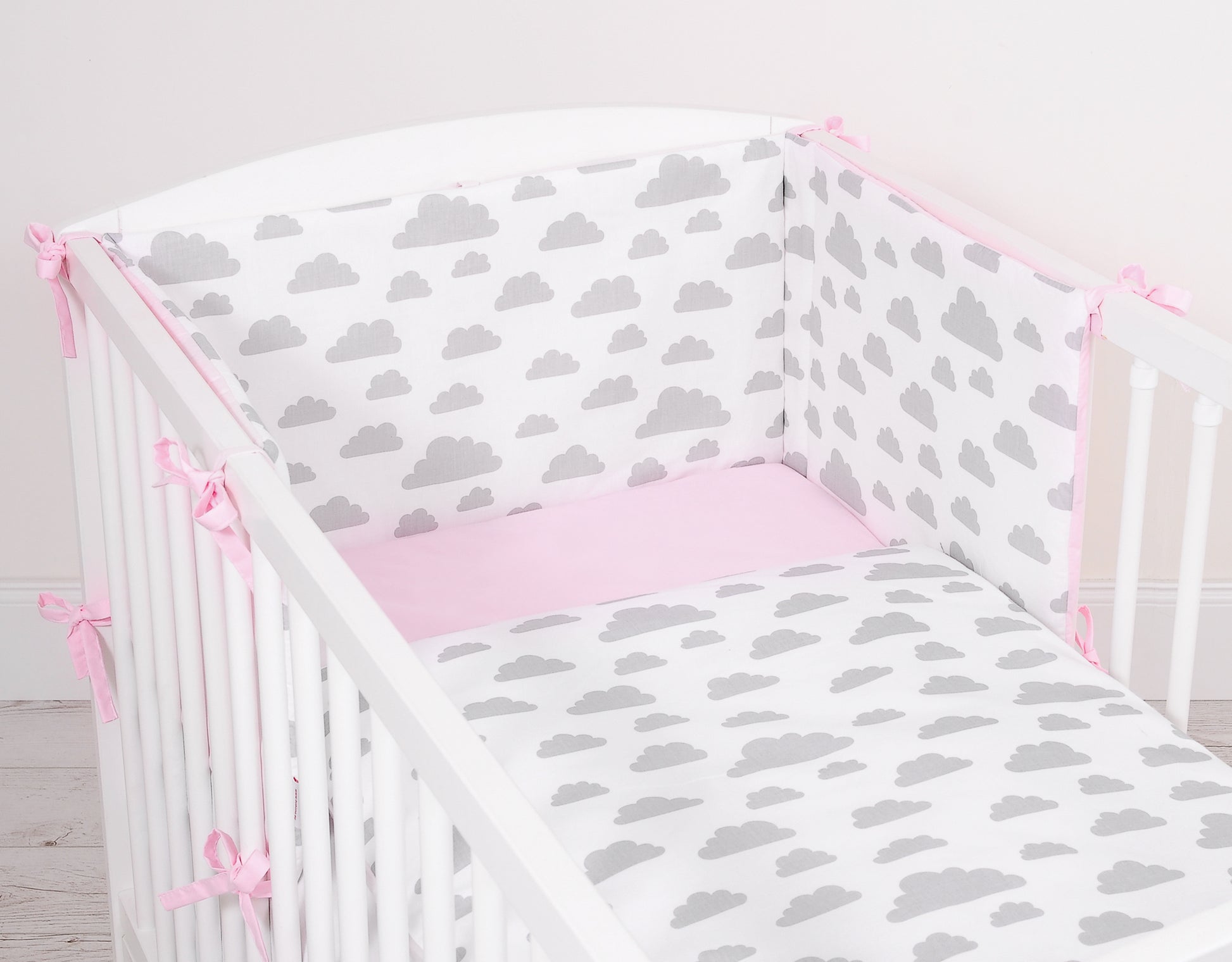 Universal Dubbelzijdige bumper for cot - clouds gray/pink – afbeelding 2