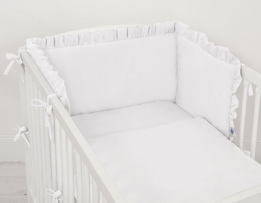 Universal baby bed bumper with frill - white – afbeelding 2